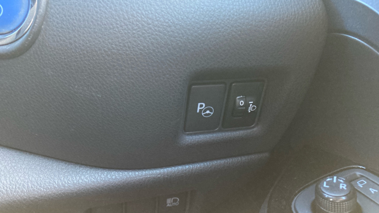 Toyota C-HR 1.8 Hybrid Design 5dr CVT Hybrid Hatchback